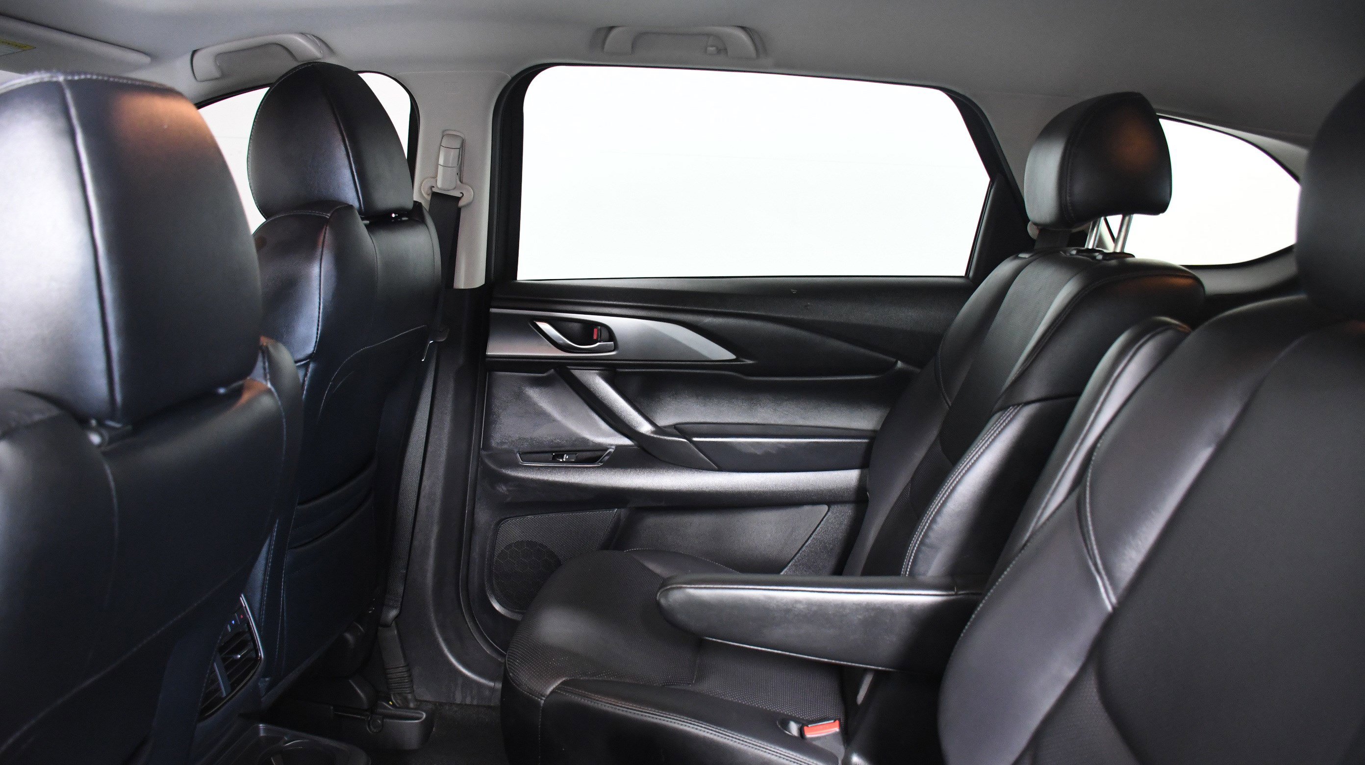 Used 2023 MAZDA CX-9 Touring image 23