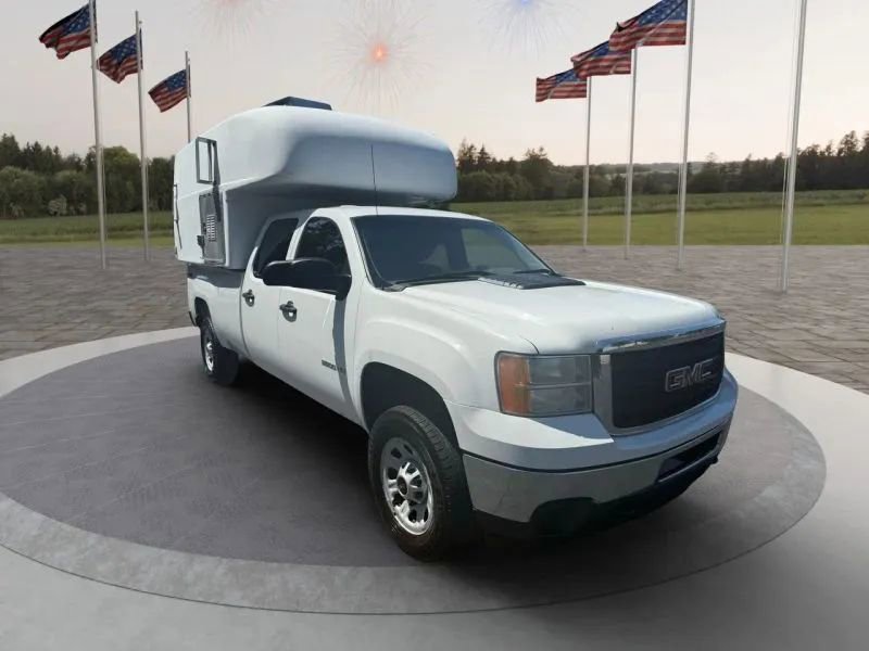 Used 2013 GMC Sierra 3500 W/T image 2