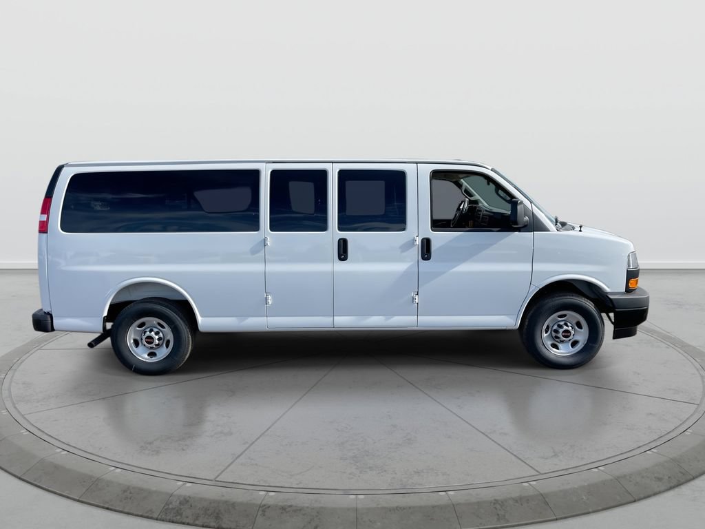New 2025 GMC Savana 3500 LS RWD image 9