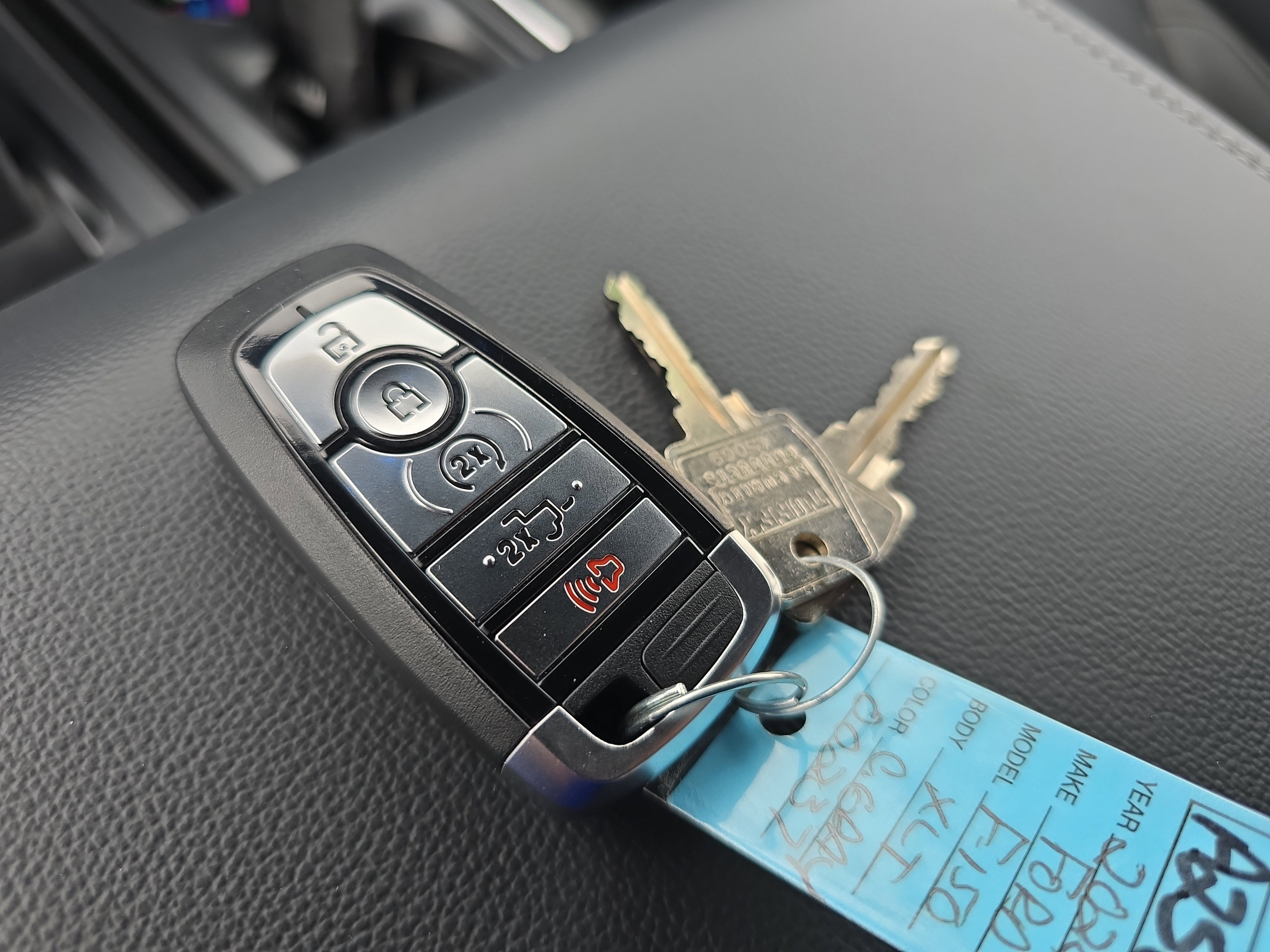 New 2026 Ford F150 XLT w/ Equipment Group 302A MID image 38