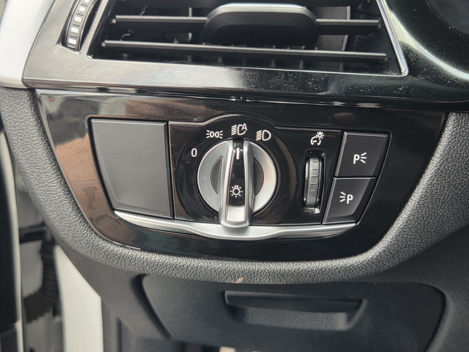 Certified 2023 BMW 530i w/ M Sport Package RWD image 22