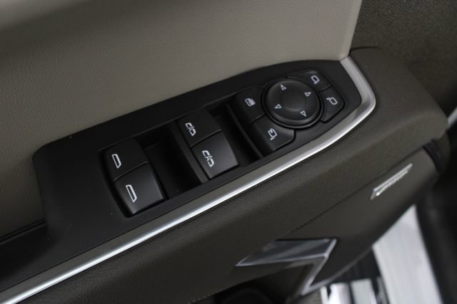 New 2026 GMC Sierra 1500 SLT image 16