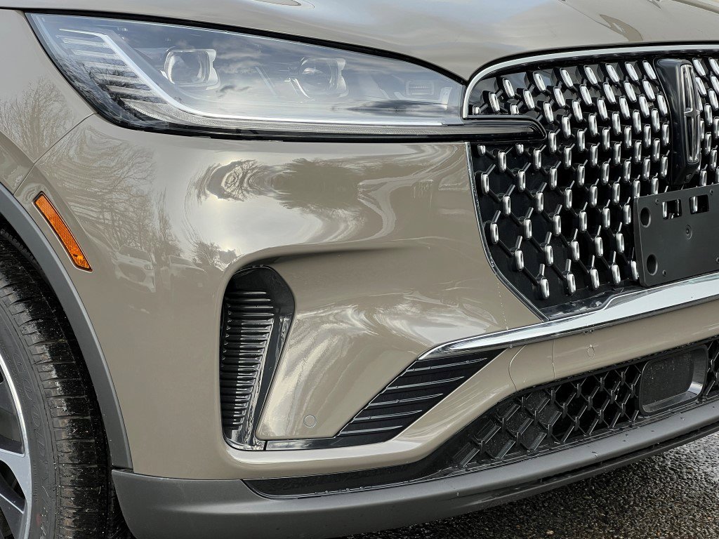 New 2026 Lincoln Aviator Reserve image 2