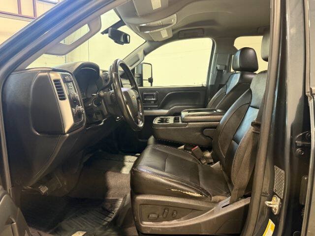 Used 2019 Chevrolet Silverado 3500 LT w/ LT Convenience Package AWD/4WD image 15