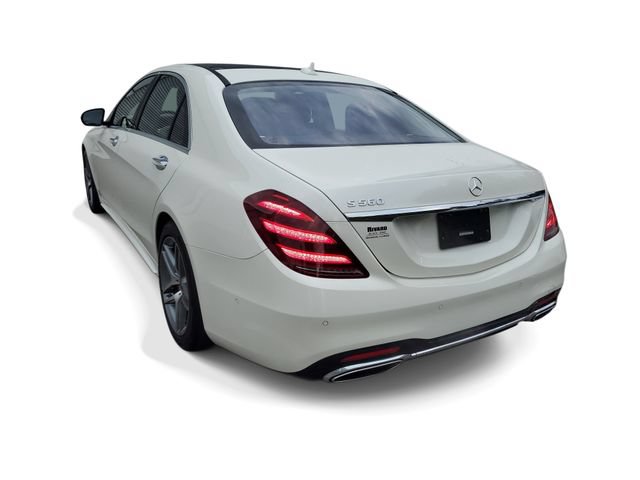 Used 2018 Mercedes-Benz S 560 Sedan image 3