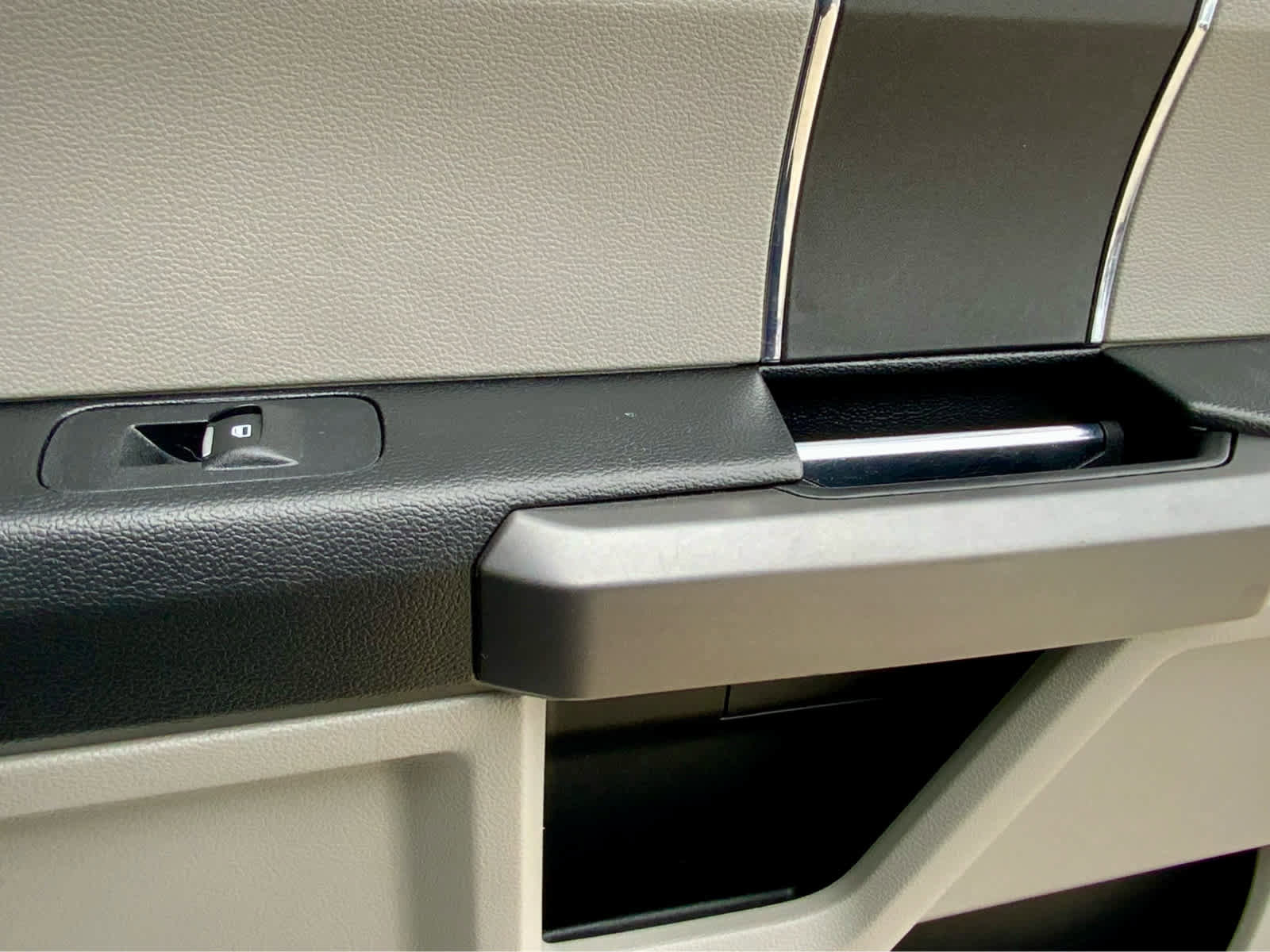 Used 2019 Ford F350 XLT w/ XLT Value Package image 49