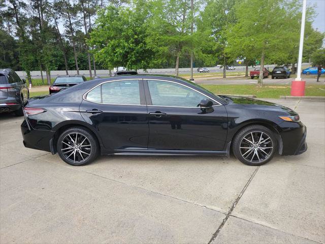 Certified 2023 Toyota Camry SE FWD image 7