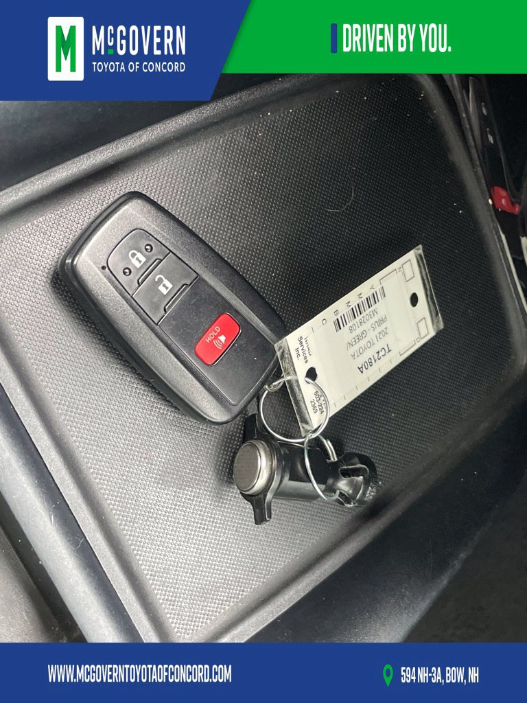 Used 2021 Toyota Prius LE w/ Carpet Mat Package (TMS) AWD/4WD image 34