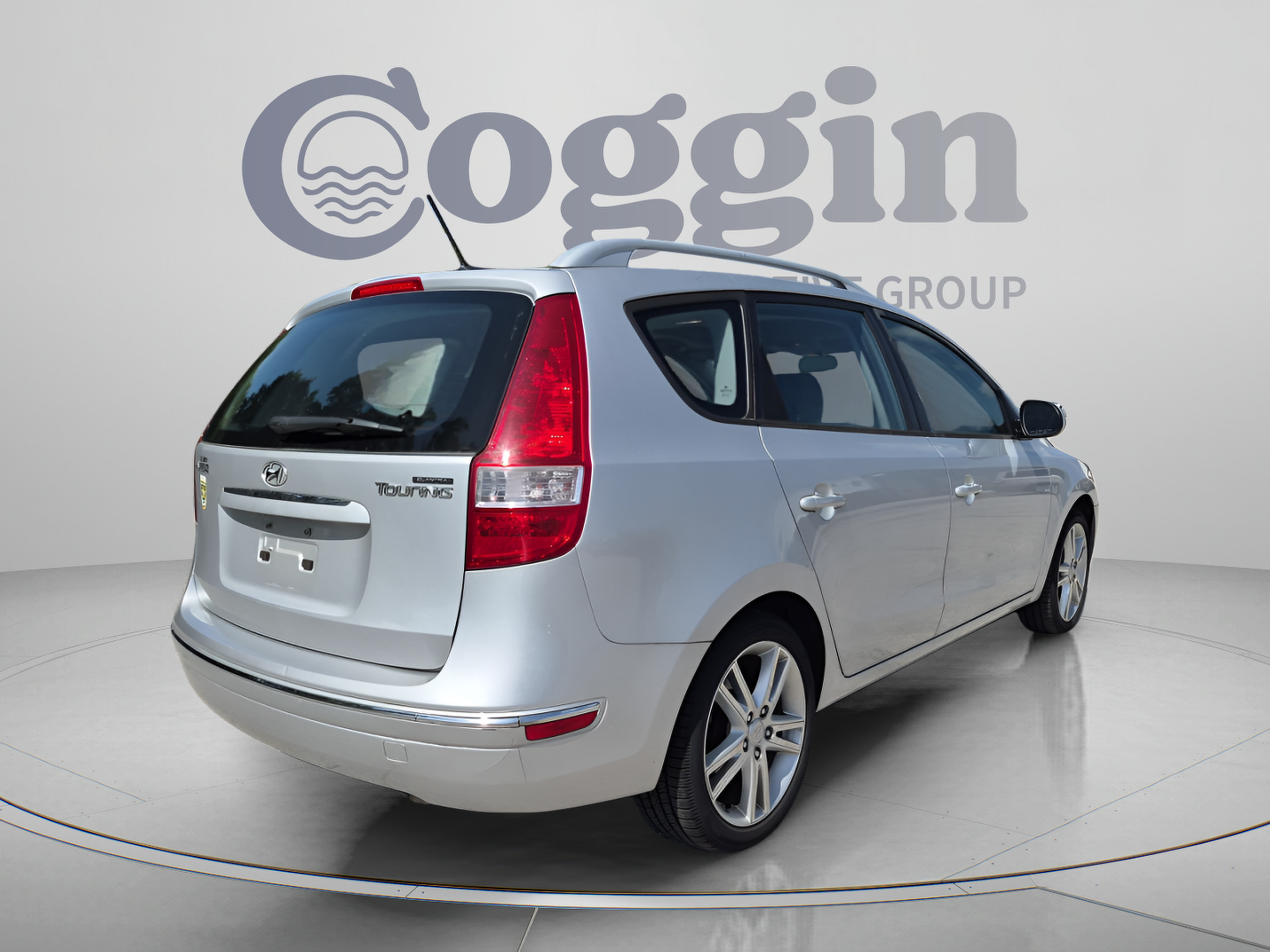 Used 2011 Hyundai Elantra FWD image 5