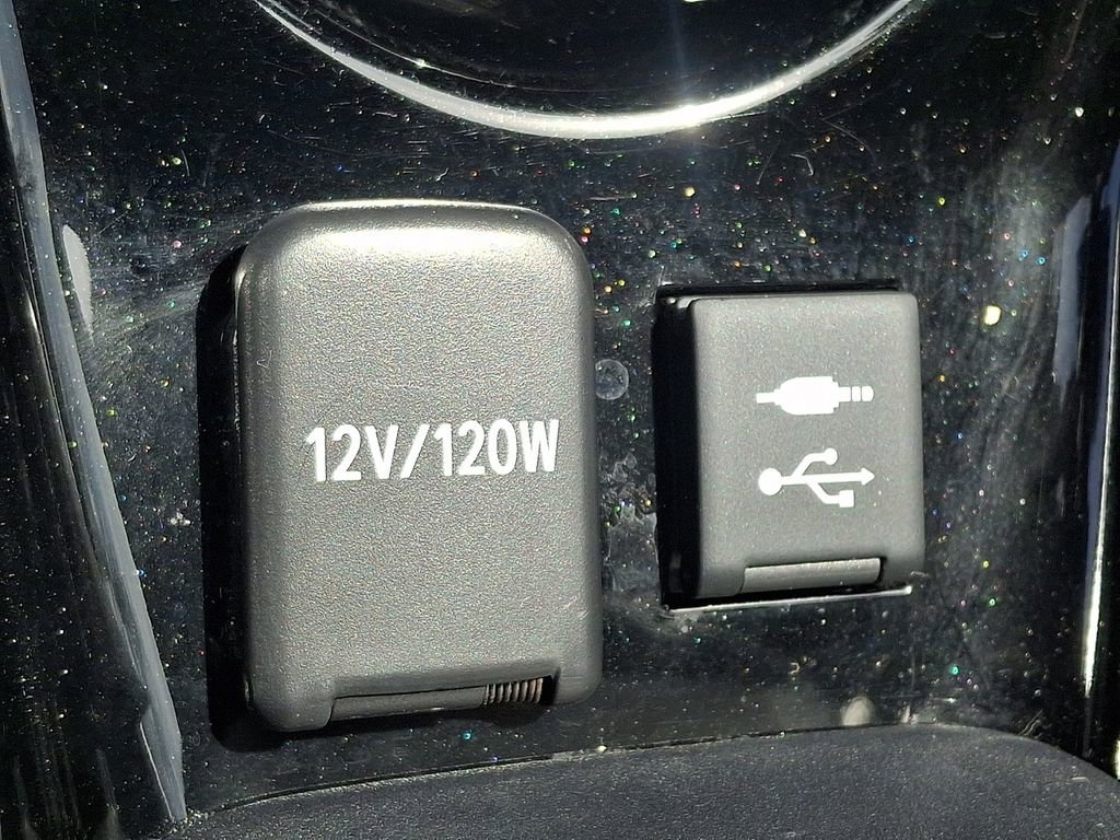 Used 2019 Toyota Prius XLE w/ Advanced Technology Package image 26