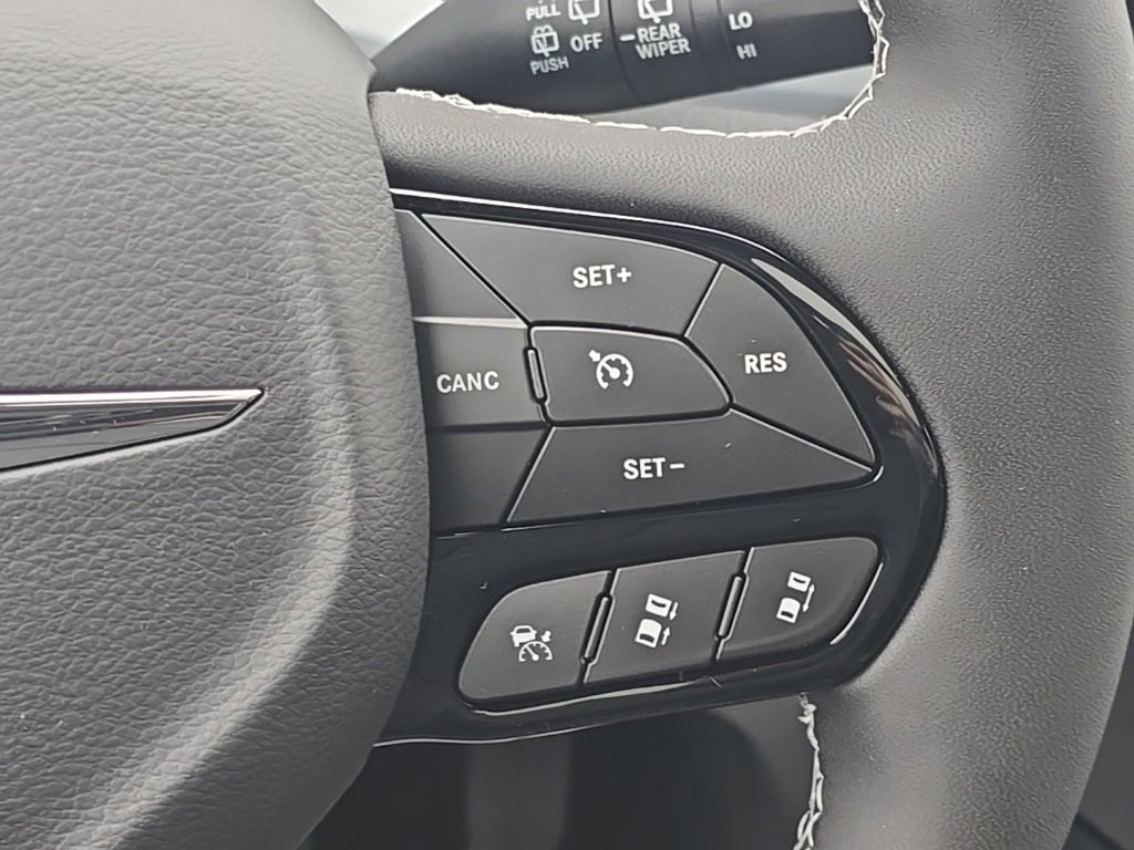 New 2026 Chrysler Pacifica Limited w/ S Appearance Package image 29