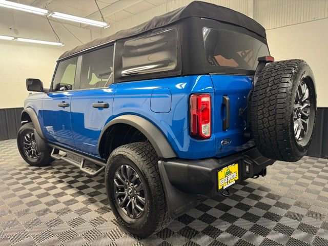 Used 2022 Ford Bronco 4-Door AWD/4WD image 4