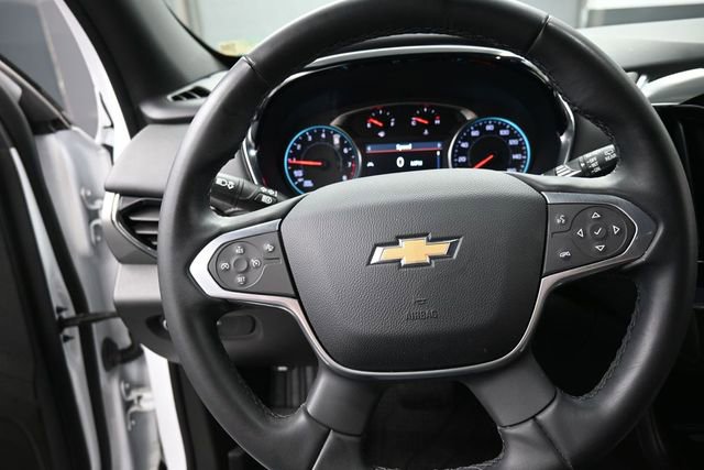Used 2023 Chevrolet Traverse LT FWD image 8