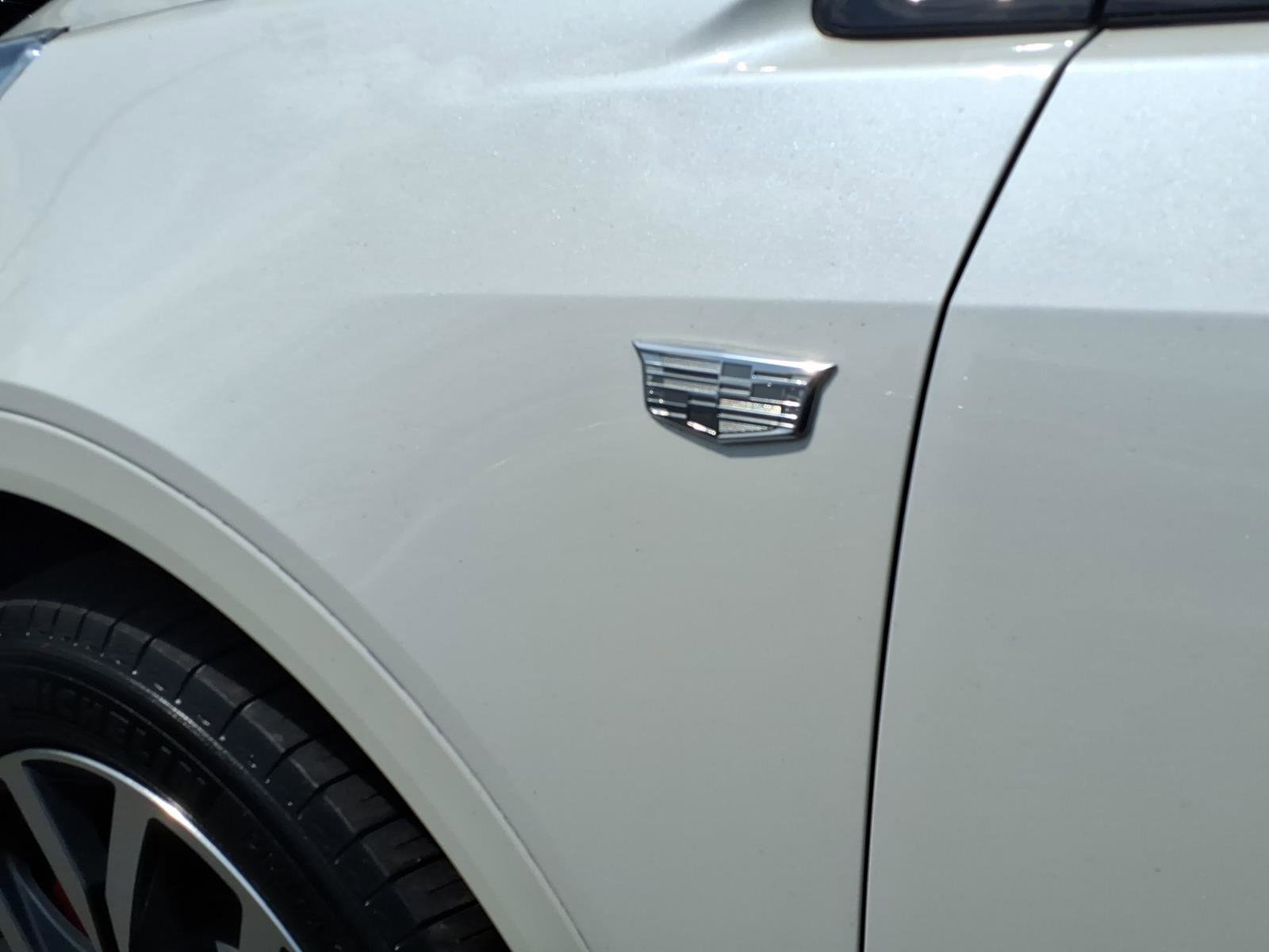 Certified 2023 Cadillac XT5 Sportv AWD/4WD image 10