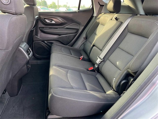 Used 2024 GMC Terrain SLE image 21