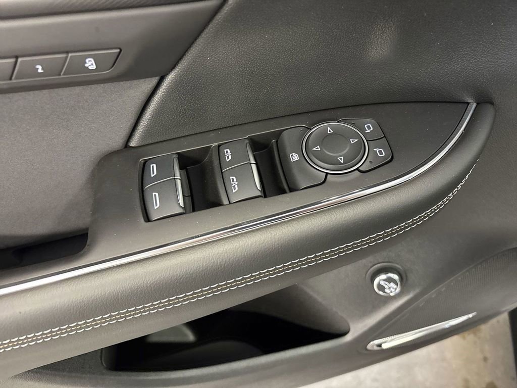 New 2025 Buick Envision Sport Touring image 28