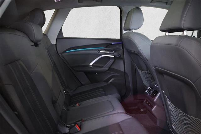 Certified 2025 Audi Q5 Premium w/ Convenience Package image 25