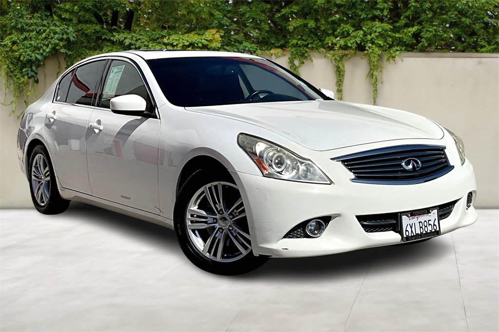 Used 2012 INFINITI G25 Journey