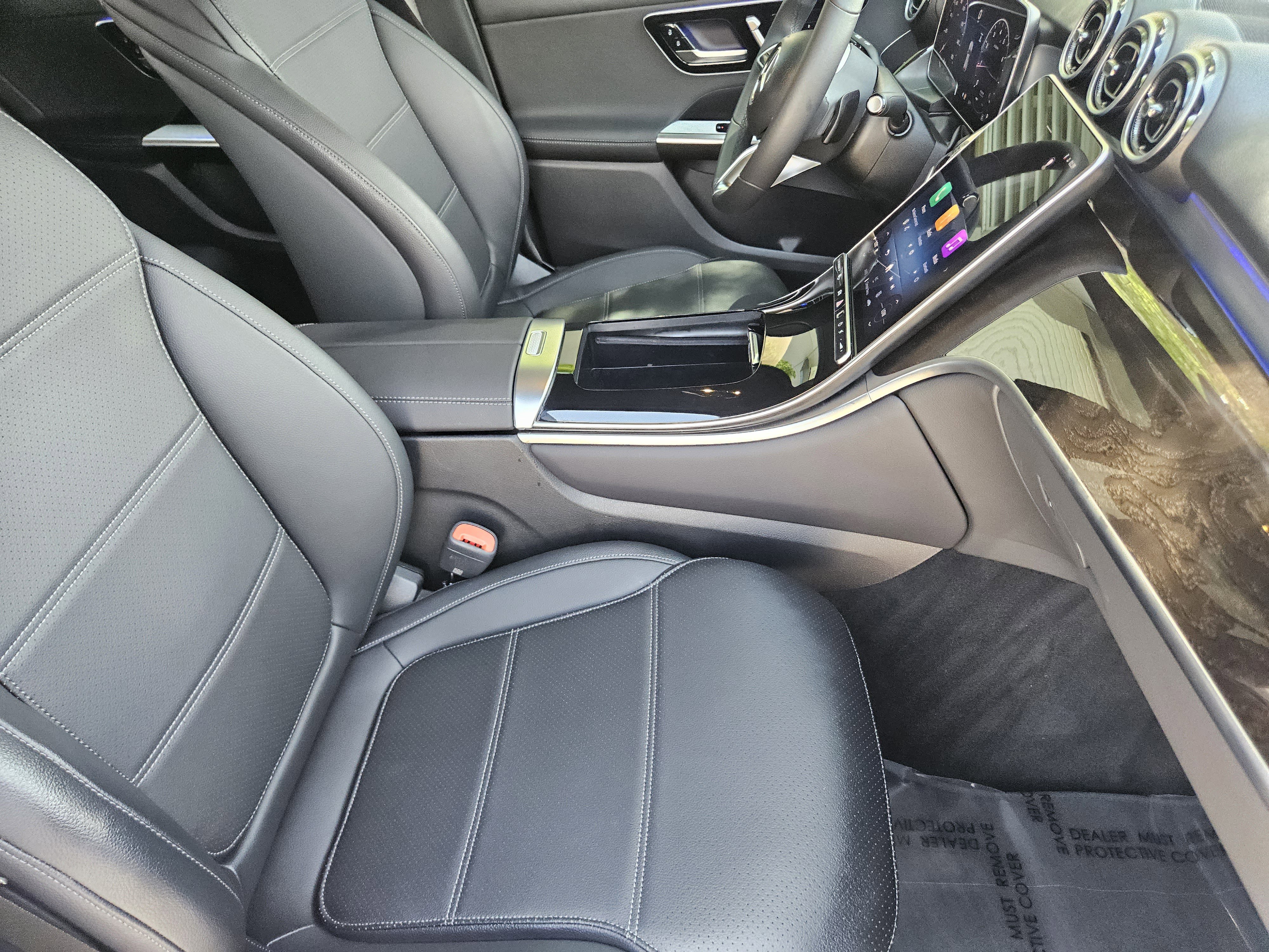 Certified 2025 Mercedes-Benz GLC 300 4MATIC image 9