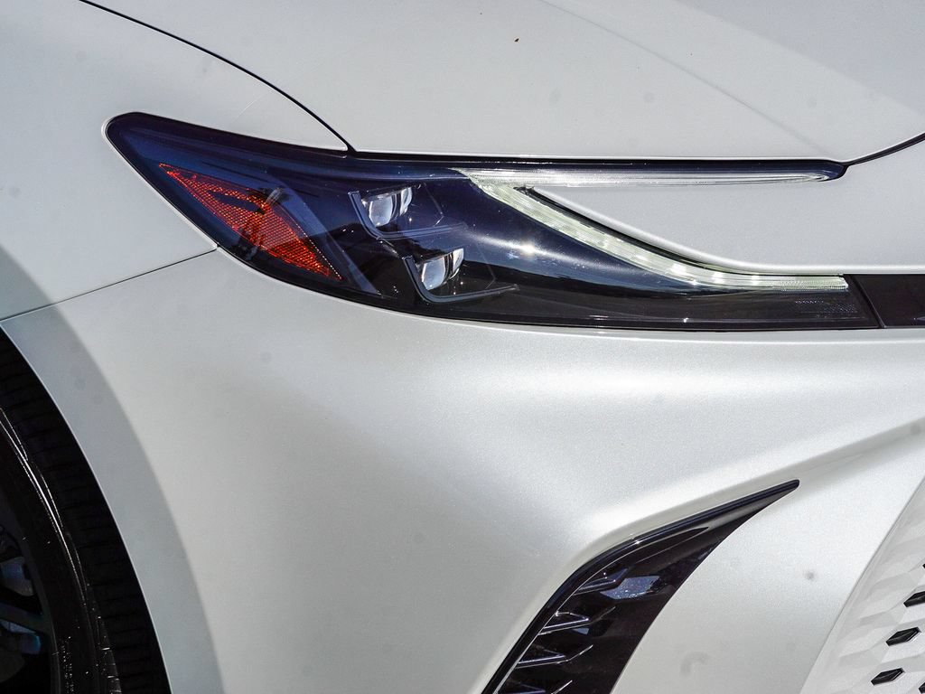 Used 2026 Toyota Camry XSE FWD image 10