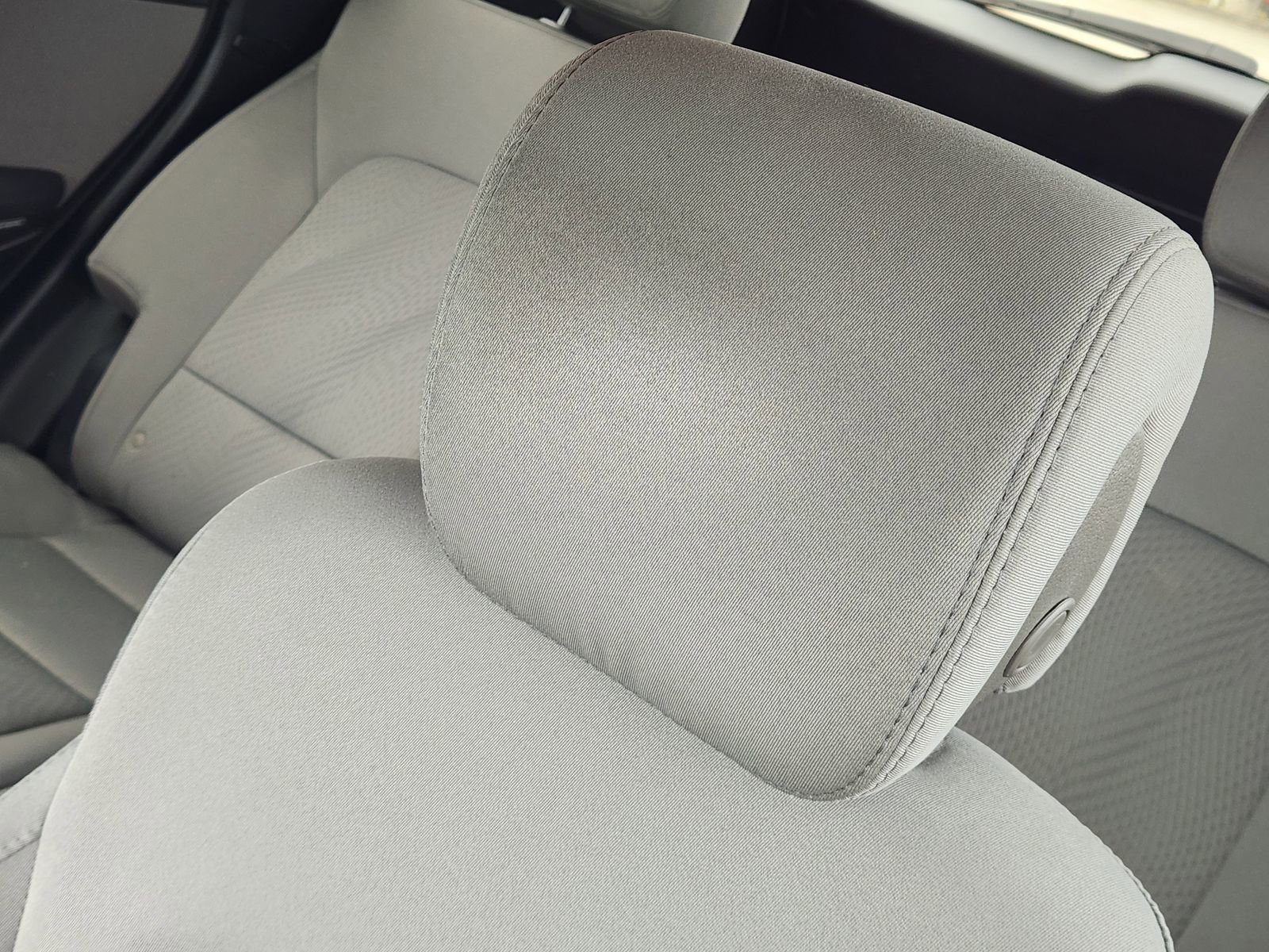 Used 2018 Hyundai Santa Fe Sport w/ 2.4L Value Package 02 image 15