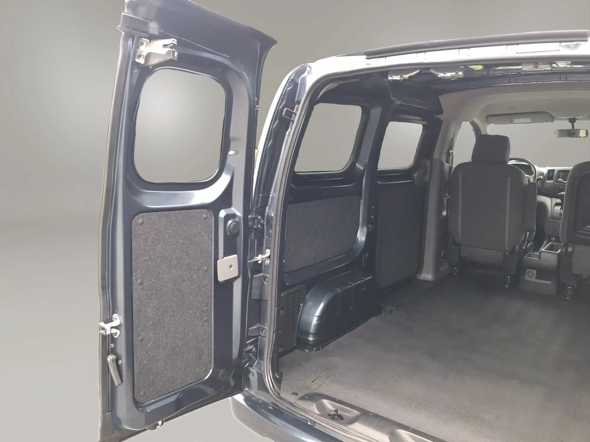 Used 2019 Nissan NV200 SV FWD image 29