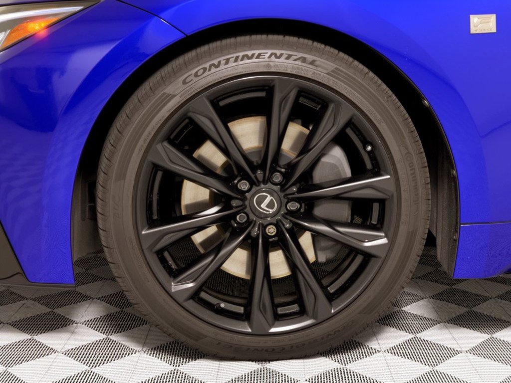 Used 2025 Lexus IS 350 F Sport w/ Accessory Package RWD image 13