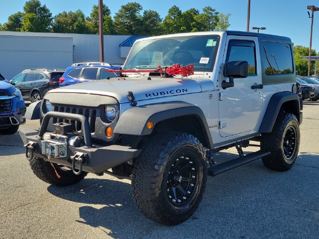 Used 2012 Jeep Wrangler Rubicon w/ PWR Convenience Group AWD/4WD image 3