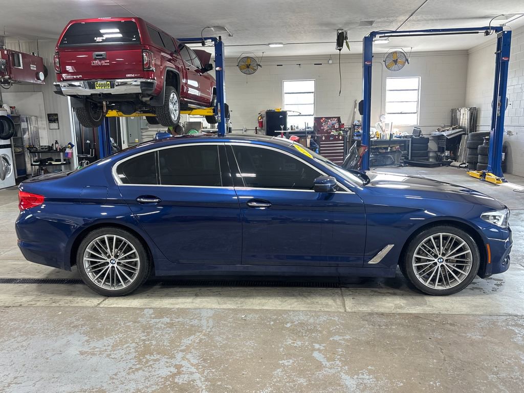 Used 2018 BMW 540i xDrive image 64