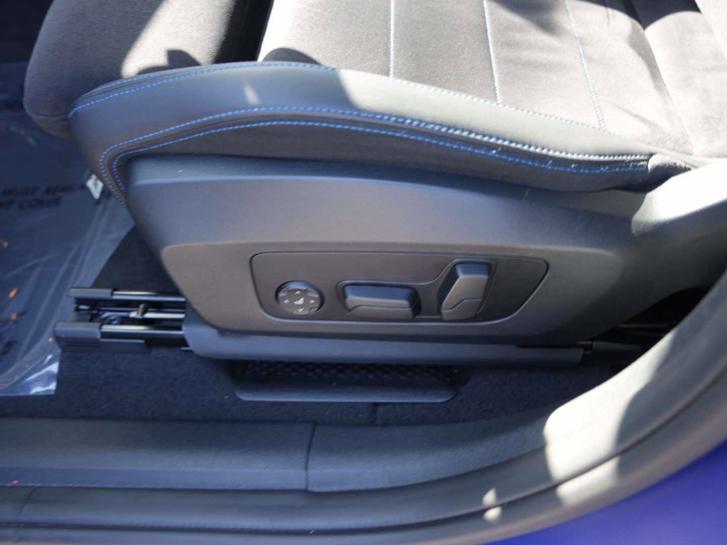 Used 2024 BMW X2 M35i w/ Premium Package image 14