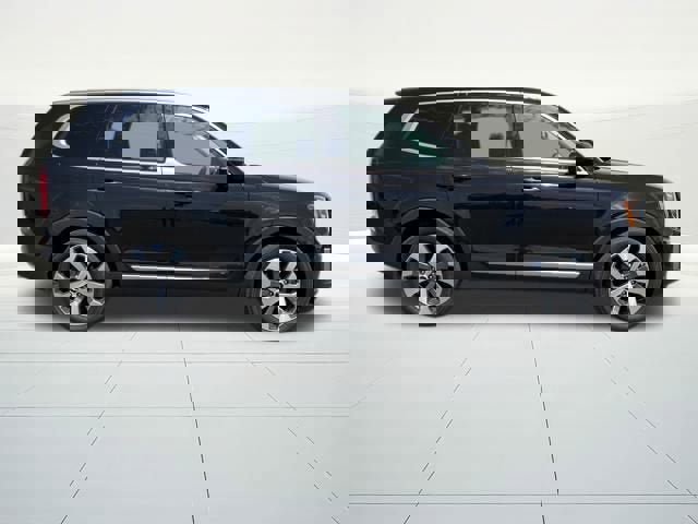 Used 2022 Kia Telluride SX image 2