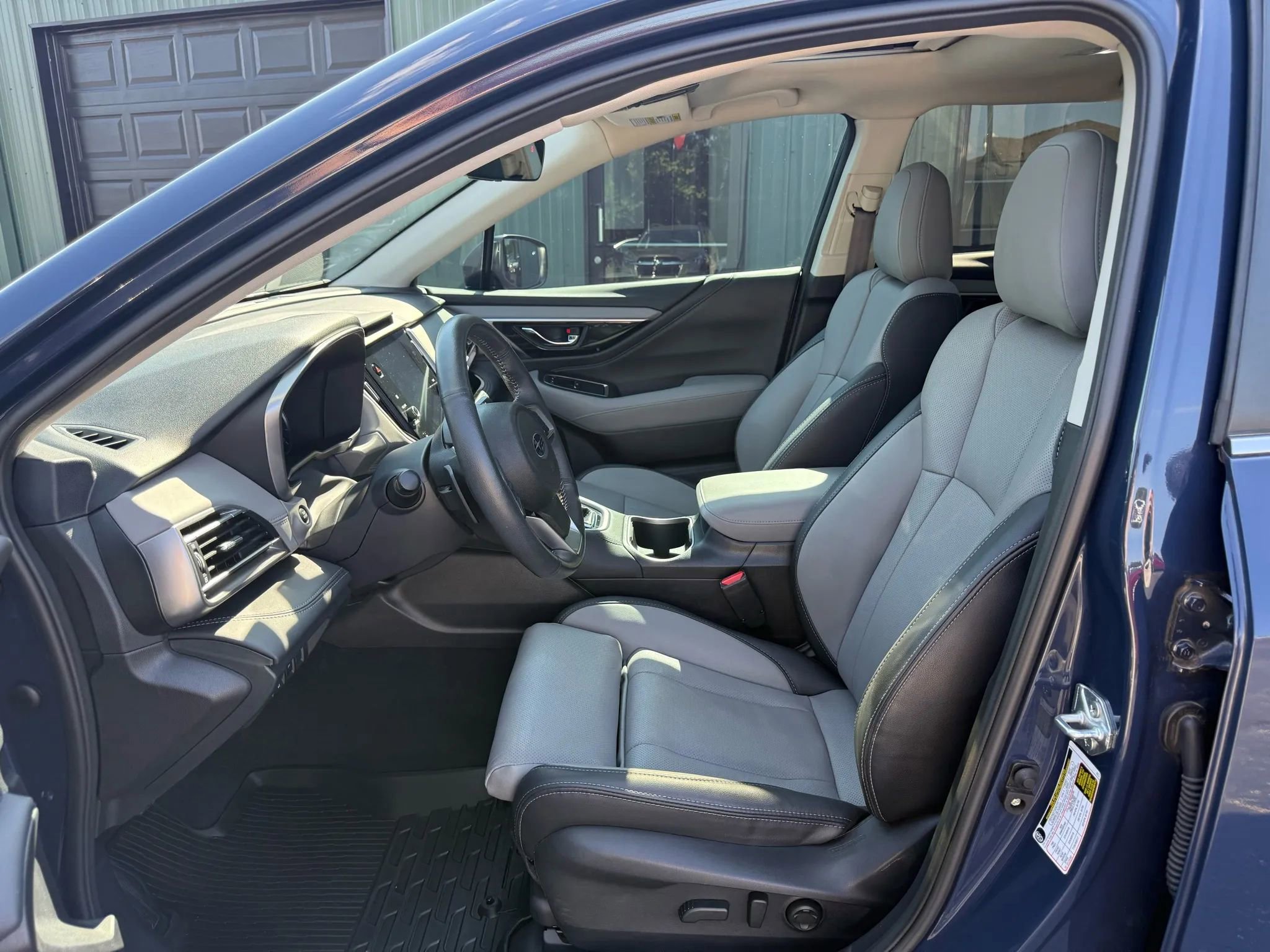 Used 2024 Subaru Outback Limited image 2