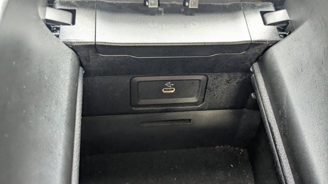 Used 2025 Mercedes-Benz C 300 C 300 image 25