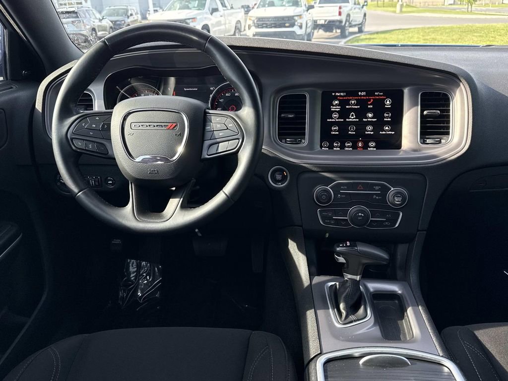 Used 2023 Dodge Charger SXT RWD image 2