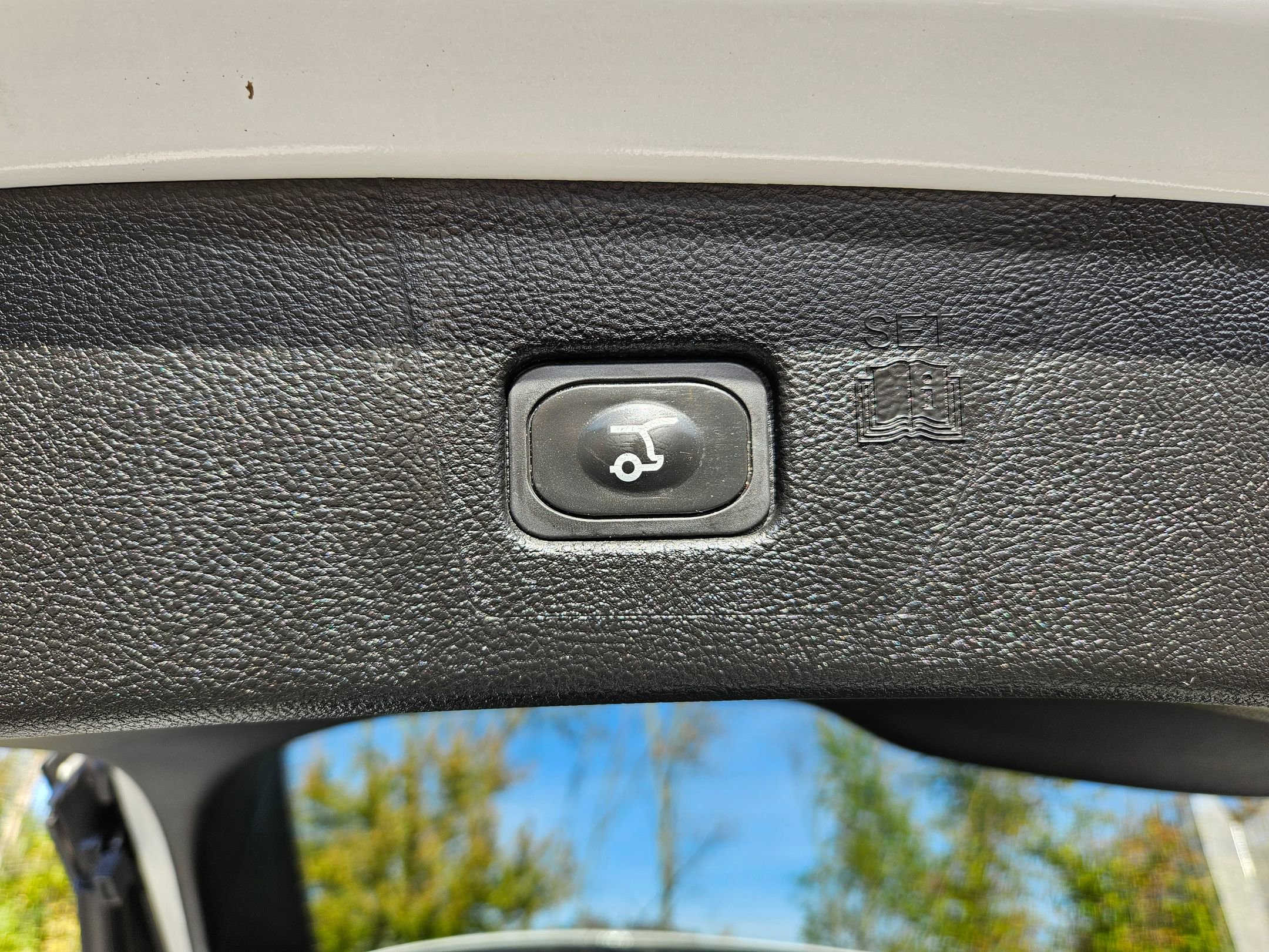 Used 2023 Ford Edge Titanium image 20