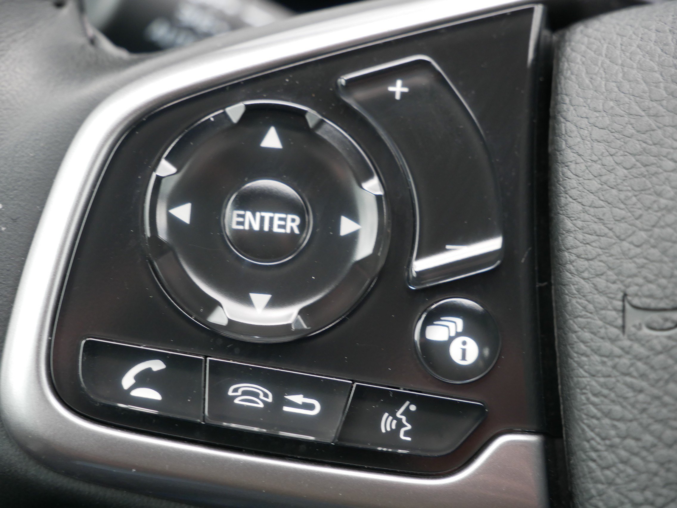 Certified 2021 Honda CR-V Touring image 31