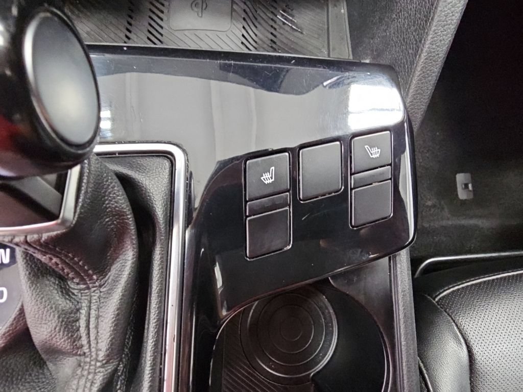 Used 2023 Kia Sportage EX FWD image 22