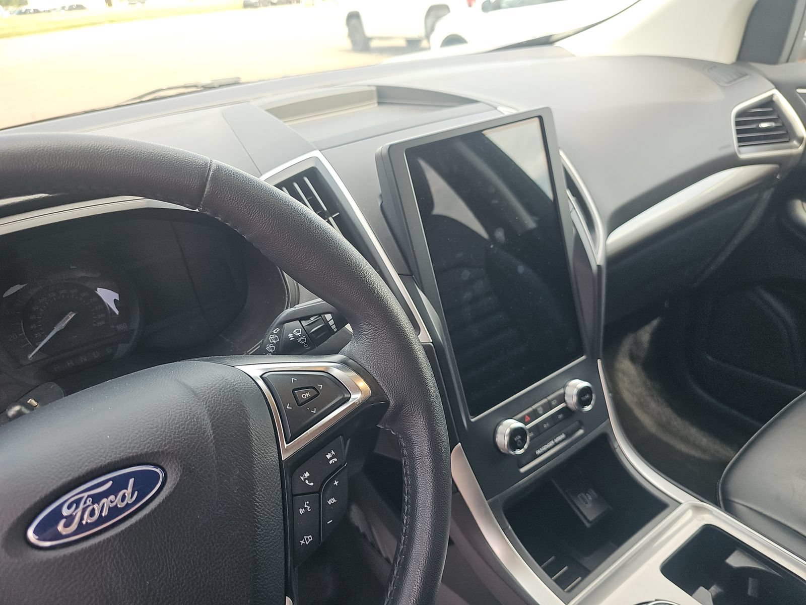 Used 2023 Ford Edge SEL w/ Convenience Package AWD/4WD image 5