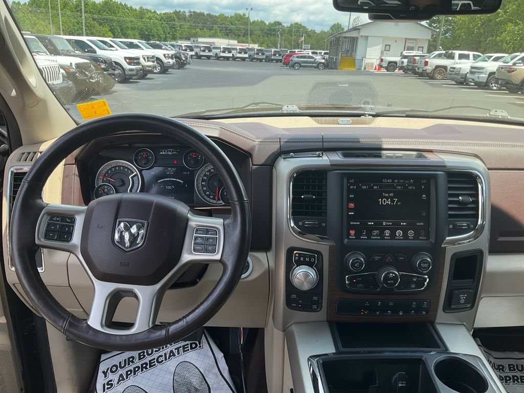 Used 2015 RAM 1500 Laramie w/ Convenience Group AWD/4WD image 25