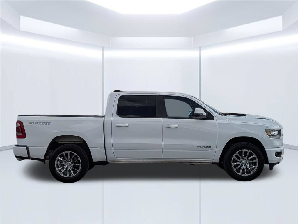 Used 2023 RAM 1500 Laramie AWD/4WD image 7