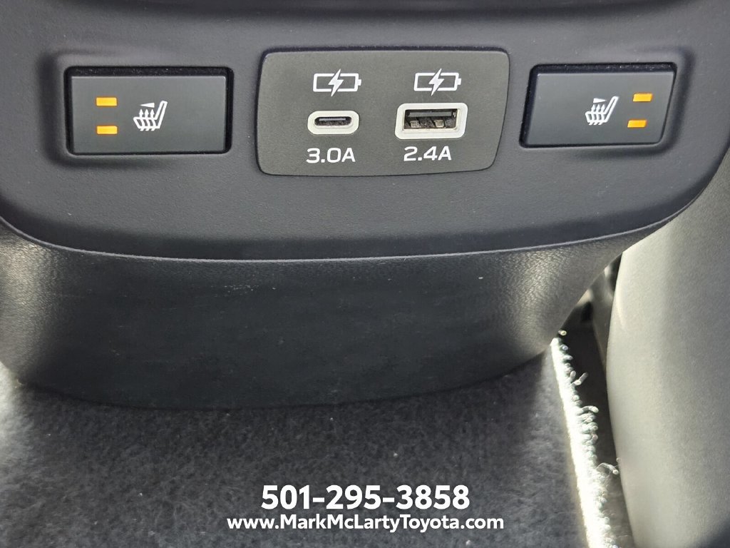 Used 2024 Subaru Outback Limited AWD/4WD image 13