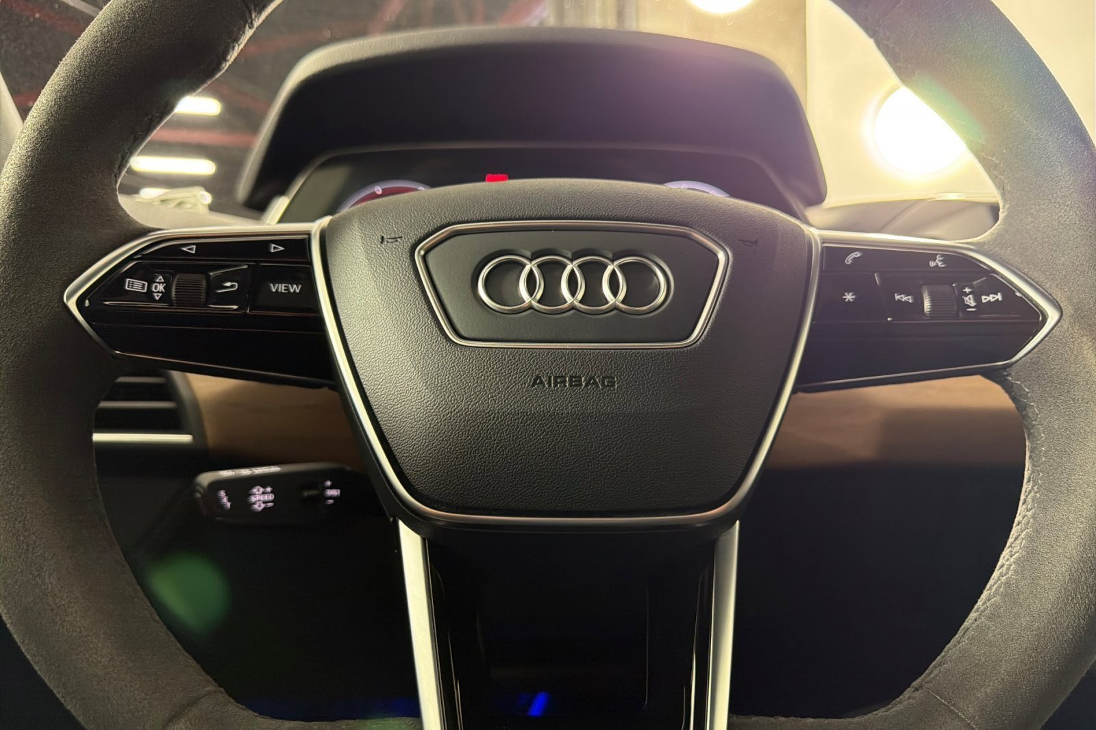 Used 2024 Audi e-tron GT Premium Plus image 22