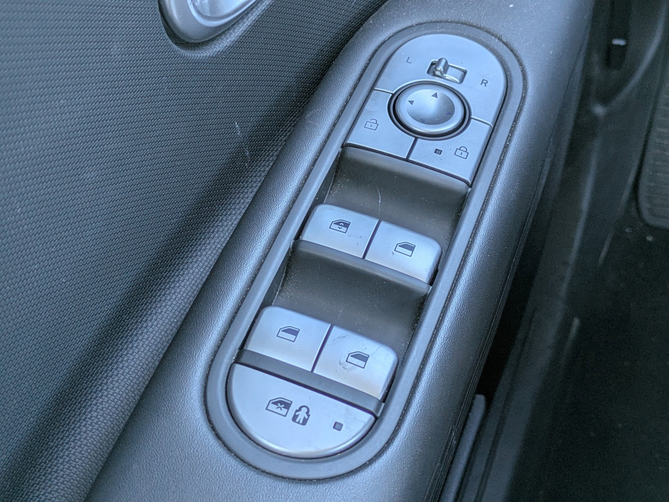 Used 2022 Hyundai Ioniq 5 SE image 20