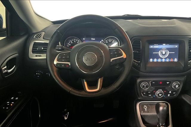 Used 2019 Jeep Compass Latitude w/ Popular Equipment Group image 5