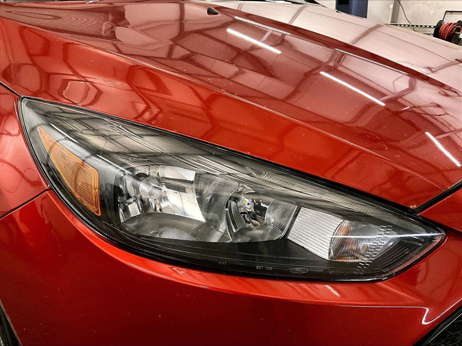 Used 2018 Ford Focus ST FWD image 27