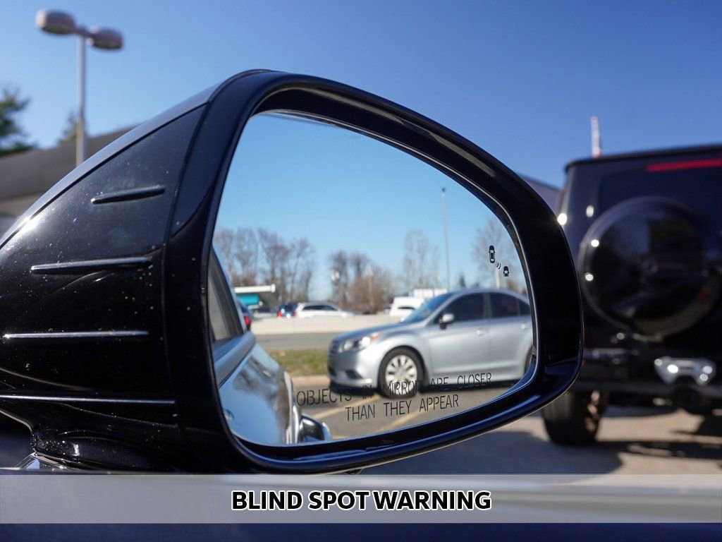 Used 2020 Kia Stinger GT-Line AWD/4WD image 3