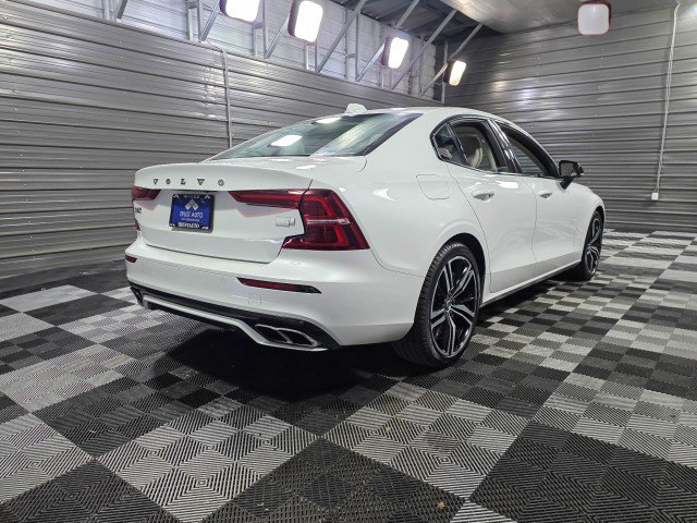 Used 2022 Volvo S60 T8 R-Design Expression w/ Advanced Package image 5