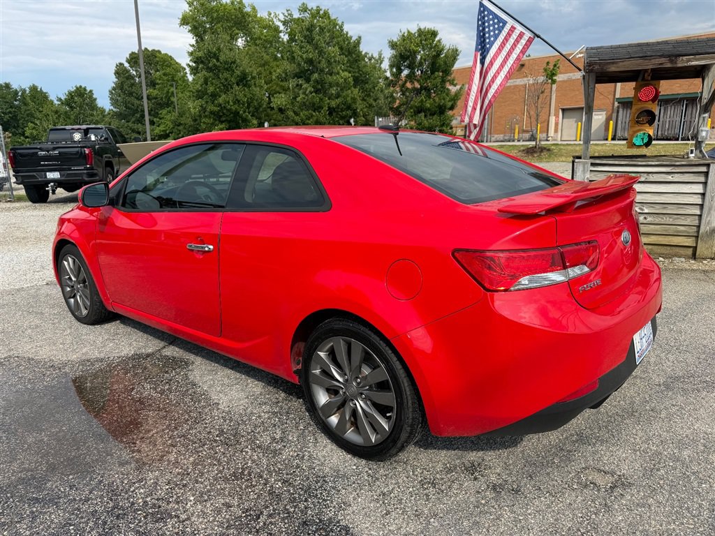 Used 2013 Kia Forte Koup SX w/ Tech Pkg FWD image 3