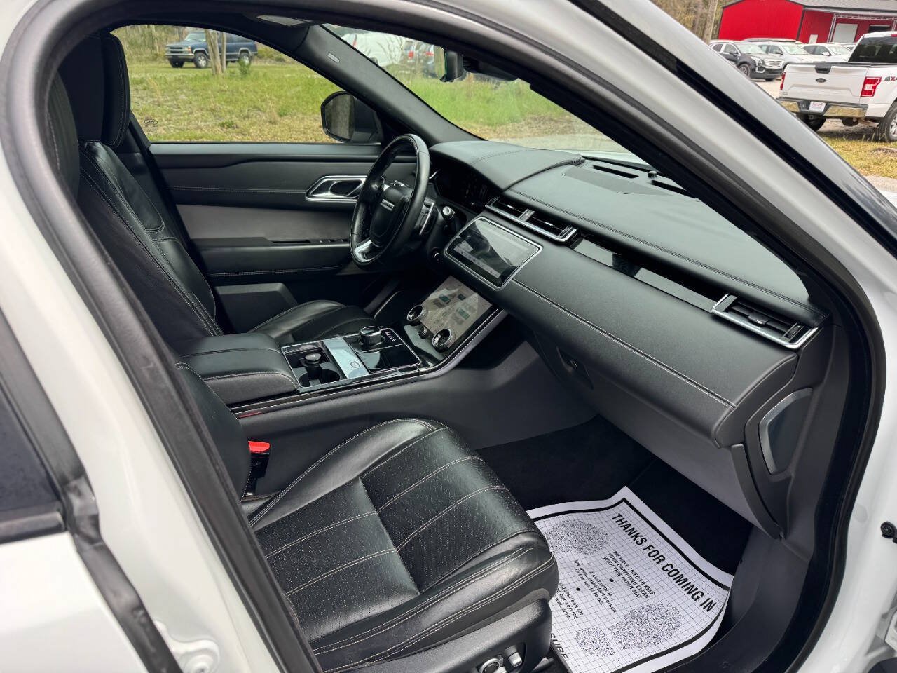 Used 2018 Land Rover Range Rover Velar R-Dynamic HSE AWD/4WD image 16
