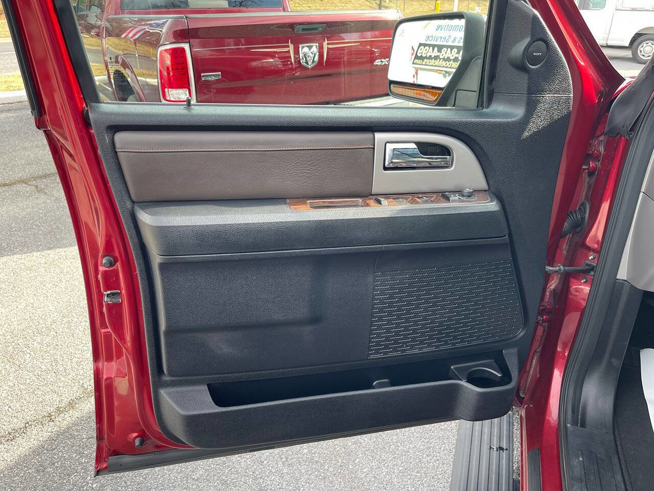 Used 2017 Ford Expedition King Ranch image 23